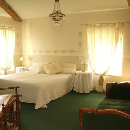 Les D'hotes Benoit Breton Bed & Breakfast