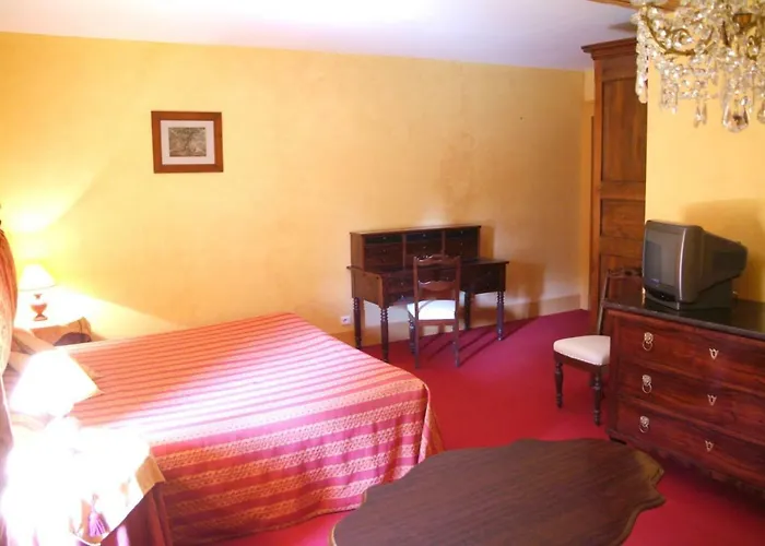 Les D'hotes Benoit Breton 住宿加早餐酒店 3*